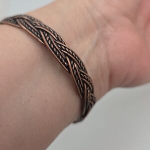 Copper Bangle Bracelet Beautiful knitting Pattern 7.8" Diameter